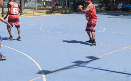 Mosca y Profesionales no dejan para nadie en el máster 65 de baloncesto caraqueño