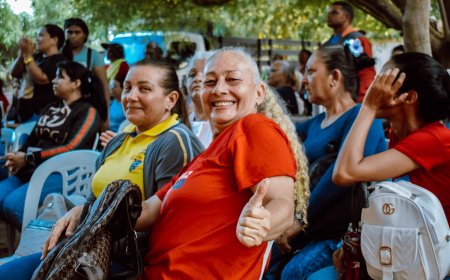 Alcalde Héctor Soto entregó más de 700 láminas de zinc y fortaleció atención a adultos mayores en El Bajo