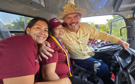 Gobernación del Zulia impulsa nueva gobernanza territorial  con una asamblea y dotación a tres comunas