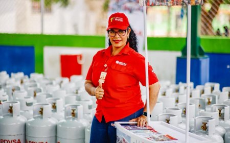 Gobernador Luis Caldera entregó financiamiento a proyectos y cilindros a comunas en Rosario de Perijá