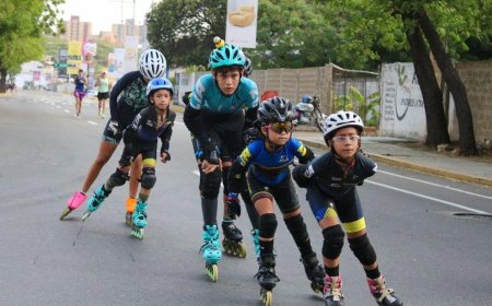 Abarrotada de niños y jóvenes este domingo La Ciclovía