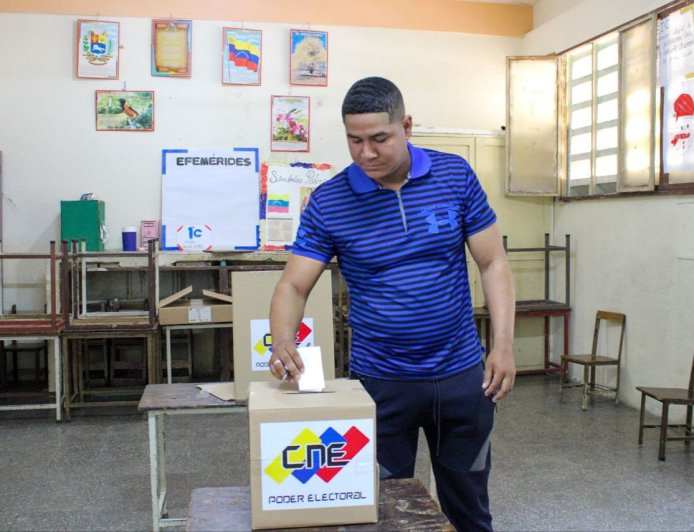 Di Martino: “Consulta Popular del 8M demostrará al mundo fortaleza del Poder del pueblo”