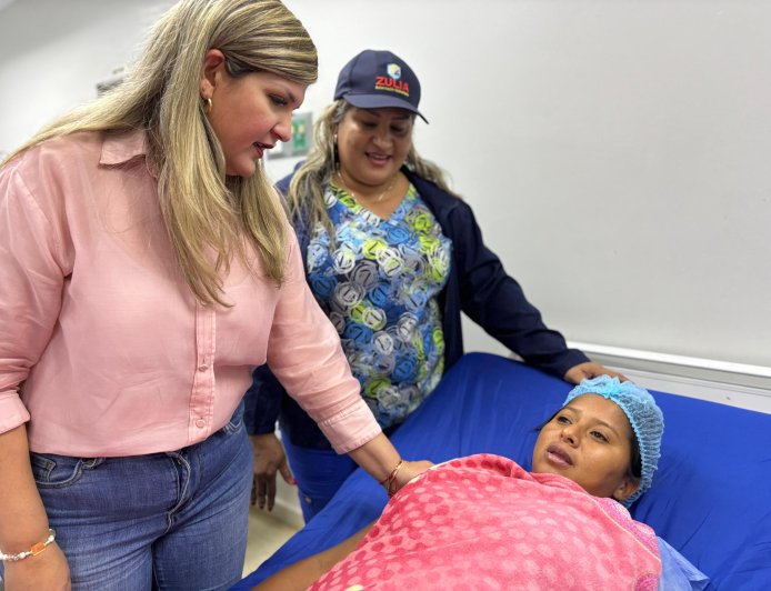 Primera Dama Roselyn López de Caldera encabezó jornada ginecológica por el Día de la Mujer 