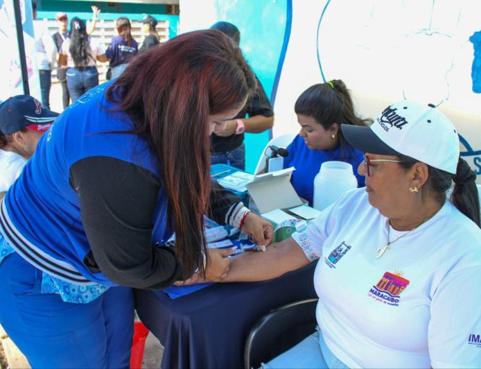 ¡Salud más cerca del pueblo!  Exámenes de laboratorio gratuitos desde ahora en Mercados populares de la Alcaldía 