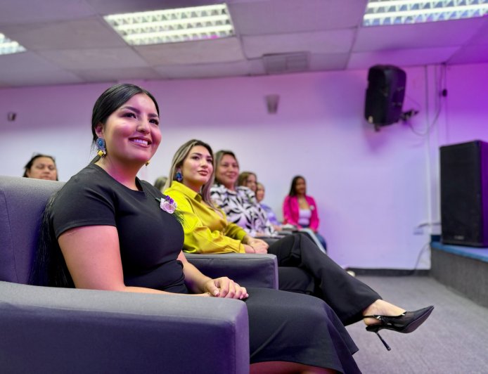 San Francisco impulsa el liderazgo femenino con la conferencia “Brilla sin permiso”