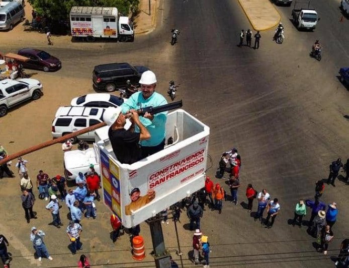 Gobernador Luis Caldera inició Plan de Iluminación en el Corredor Vial Perijá de San Francisco