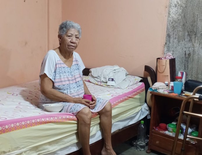 Abuelita de 78 años solicita apoyo urgente