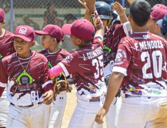 PEQUEÑAS LIGAS: Jiménez quitó invicto de Flor Amarillo yaseguró cupo en la final infantil