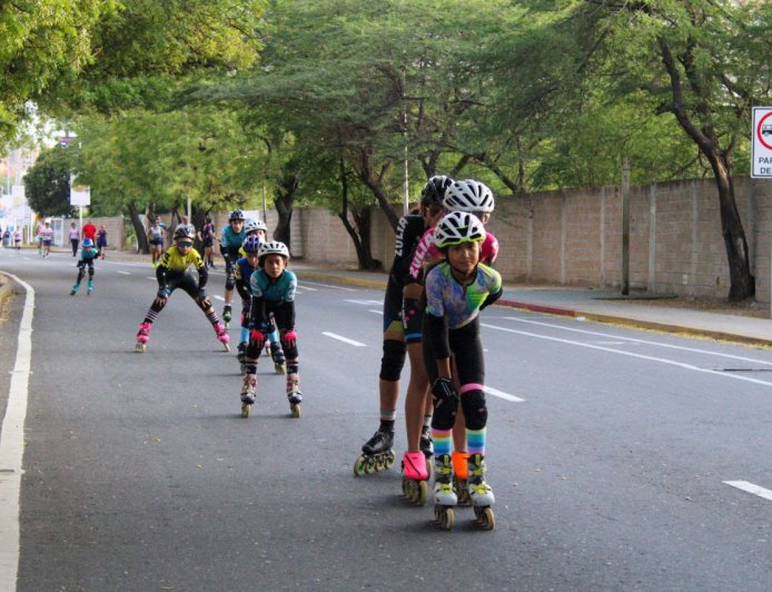   La Ciclovía, el sano esparcimiento de los marabinos 