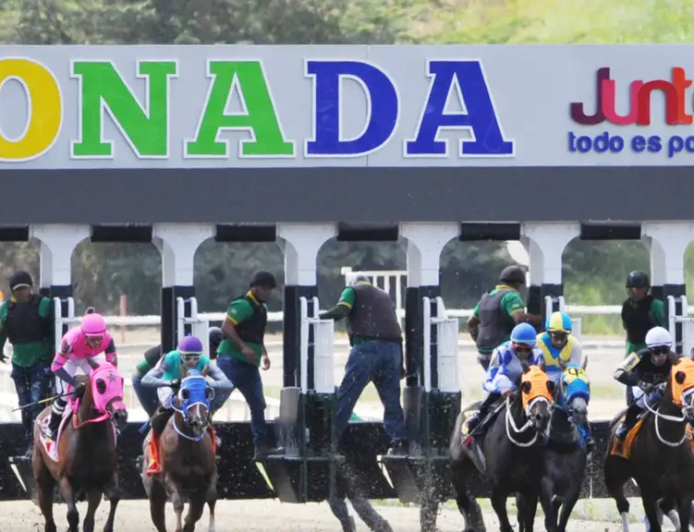 LA RINCONADA:  4 entrenadores y 4 jinetes con dos triunfos caada uno 