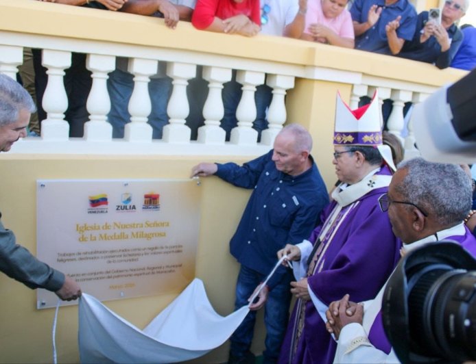 Al restaurar la Iglesia Medalla de La Milagrosa se honra la historia y fe de un pueblo 