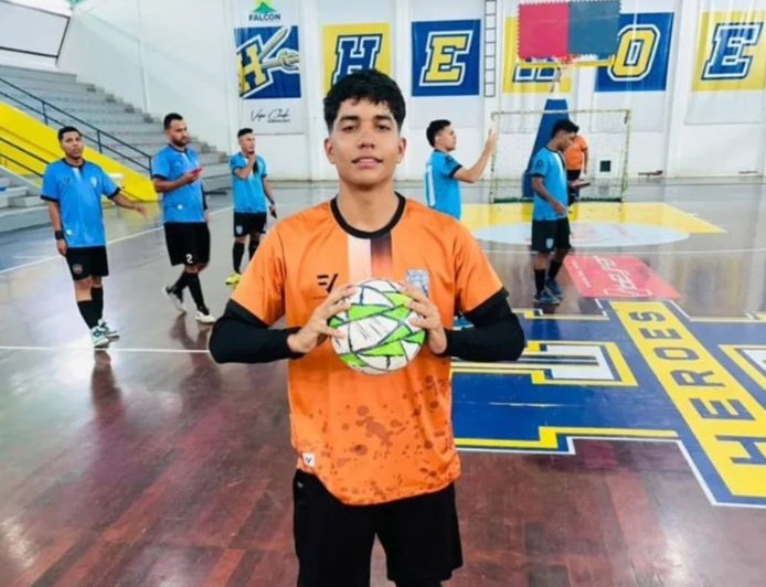 Eliseo Díaz: El guardameta en futsal de LUZ que conquistó el oro nacional en Kenpo