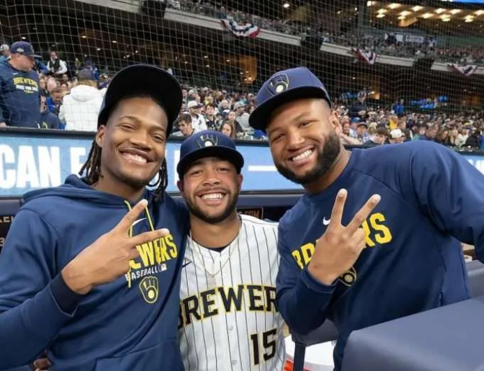 Jeferson Quero el criollo 508 en debutar en las Grandes Ligas