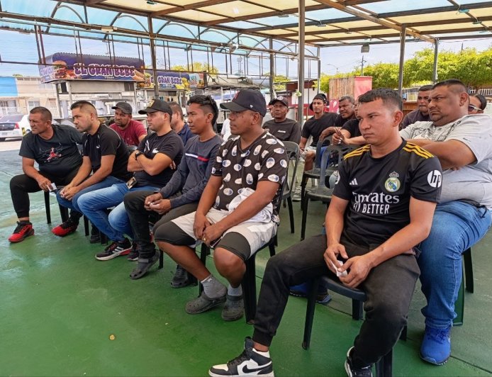 SAN FRANCISCO: Alcaldía impulsa organización de caucheros ubicados en la vía a La Cañada