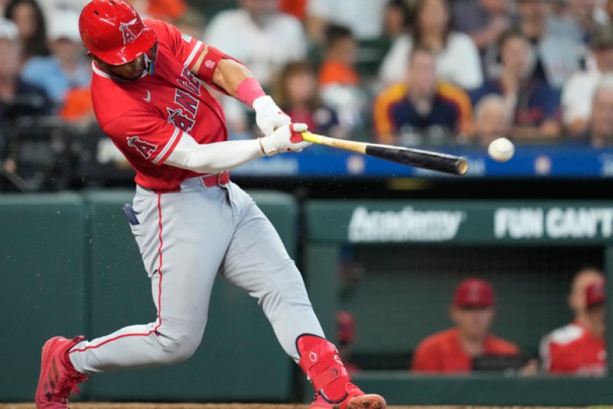 Oswald Peraza hit e impulsada en el Opening Day
