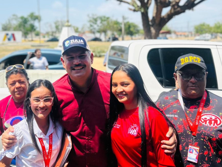 Luis Caldera entregó sillones para Unidad de Diálisis del Hospital Dr. Pedro García Clara*