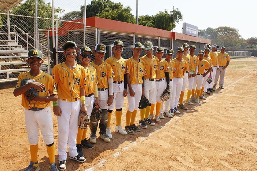 Flor Amarillo avanza invicto en la Final Nacional Intermedia de Pequeñas Ligas