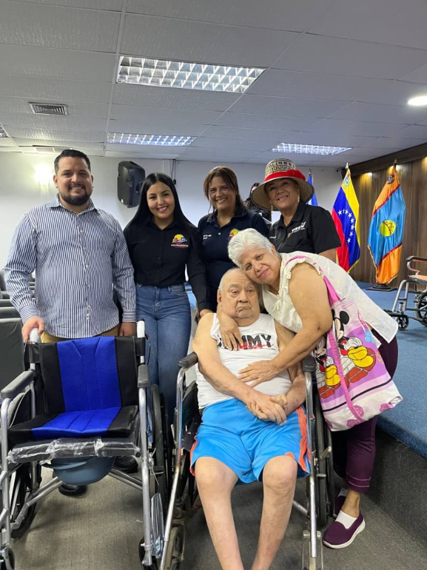 Primera dama de San Francisco dignifica la vida de adultos mayores y personas con discapacidad