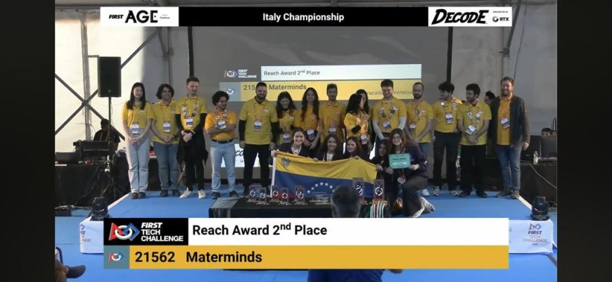 Tres colegios de Maracaibo obtienen premios en competencia internacional de robótica