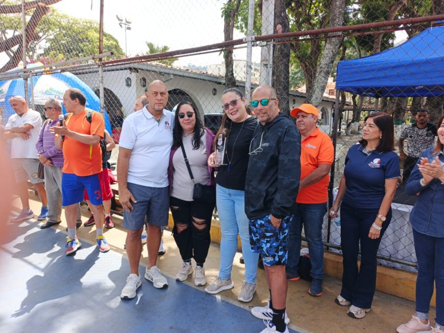 Debut exitoso de MOSCA y Profesionales en Máster 65