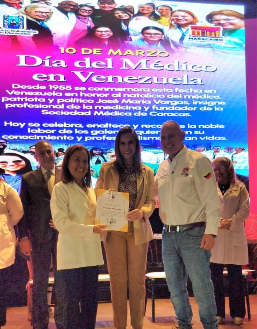 ¡Fieles al legado del “Médico de los Pobres”! Galenos agradecen reconocimiento del Alcalde Di Martino en su día