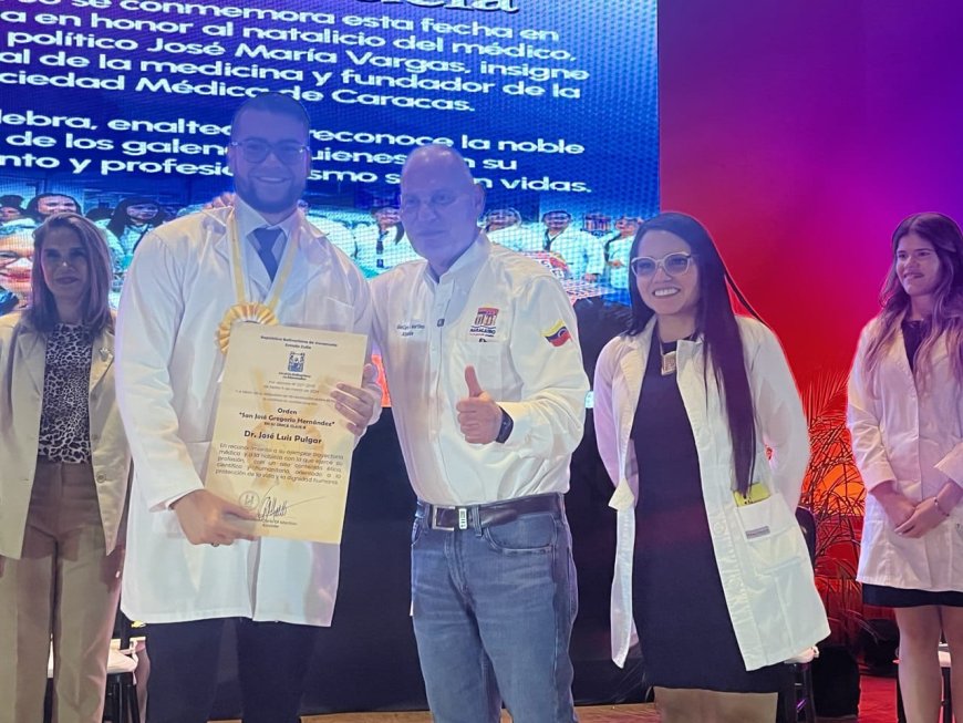 ¡Fieles al legado del “Médico de los Pobres”! Galenos agradecen reconocimiento del Alcalde Di Martino en su día