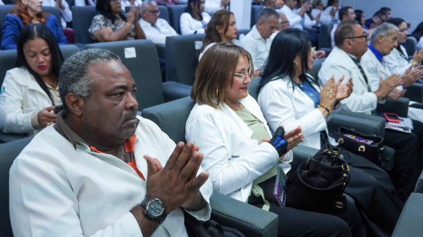 SAN FRANCCISCO: Cámara Municipal homenajeó a más de 60 medícos por su día