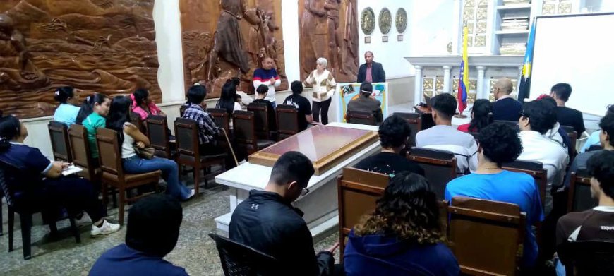 Panteón del Zulia homenajeó a Lucila Luciani de Pérez Díaz, pionera del feminismo venezolano