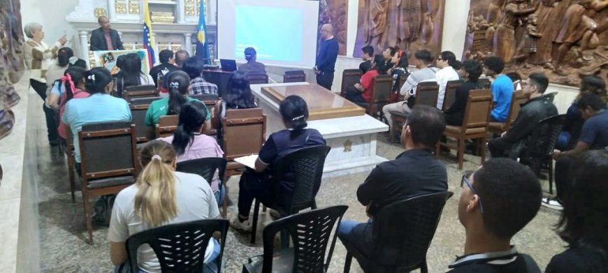 Panteón del Zulia homenajeó a Lucila Luciani de Pérez Díaz, pionera del feminismo venezolano