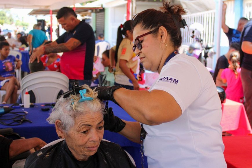 ¡Mercado de Emprendedores! Atención en salud y ayudas humanas lideran jornadas de la Alcaldía de Maracaibo