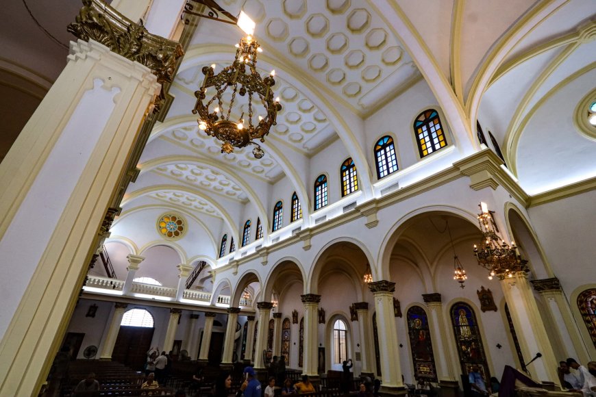 "Feligresía regresa con más fervor a la Iglesia Medalla de La Milagrosa"