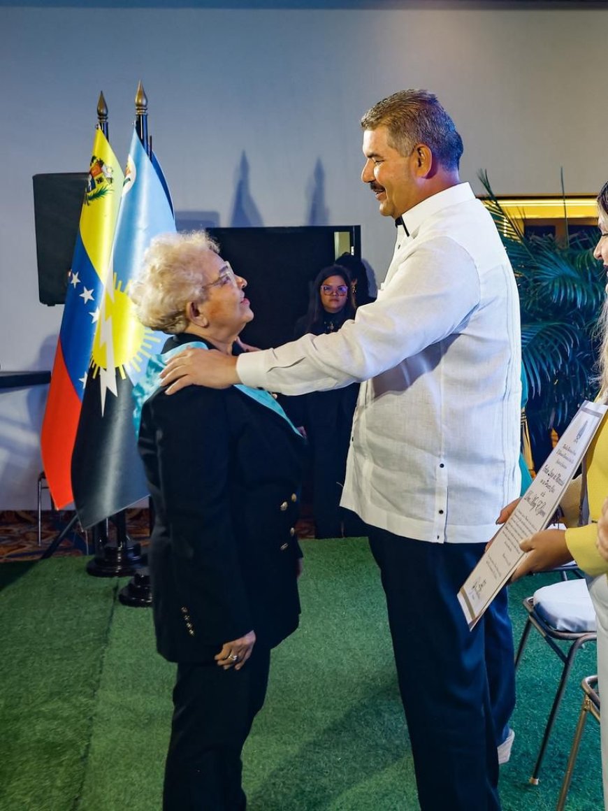 Orden Humberto Fernández Morán y Lago de Maracaibo para médicos zulianos