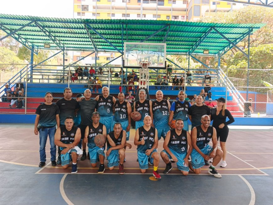 Mosca y Profesionales no dejan para nadie en el máster 65 de baloncesto caraqueño