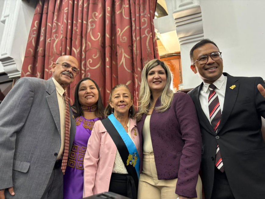 Primera dama del Zulia participa en conmemoración del Día de la Mujer y entrega de la Orden “Ana María Campos”