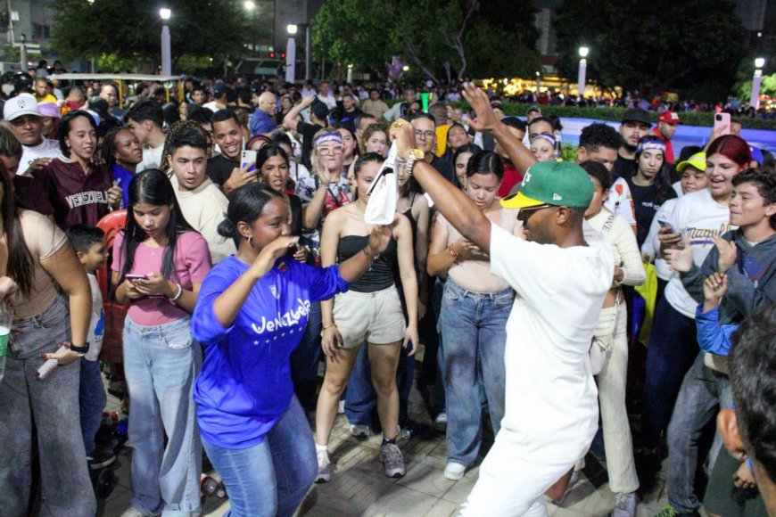 Maracaibo celebró a rabiar la victoria de Venezuela en el Mundial de Béisbol
