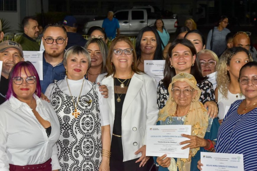 San Francisco graduó a 89 nuevos comunicadores políticos en LAUICOM