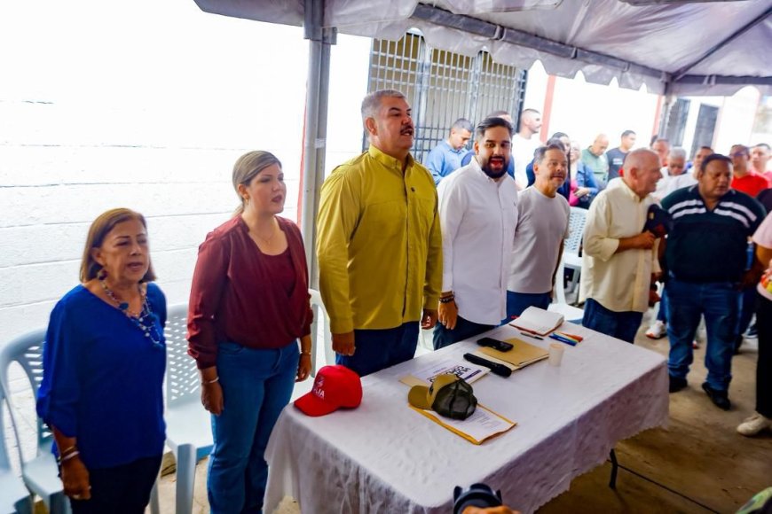    Gobierno Bolivariano y pueblo organizado entregan  escuelas Doña Menca de Leoni y Juan Pablo Pérez Alfonso refaccionadas