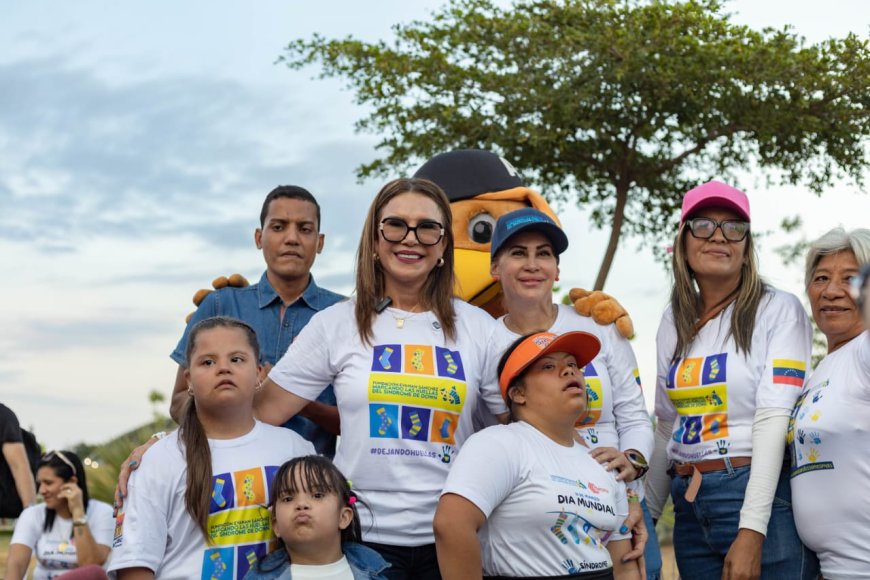 Sonrisas y amor para los niños y niñas con Síndrome de Down
