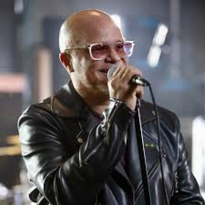 Un ex Guaco ejerce su profesión de periodista cantando: Nelson Arrieta 