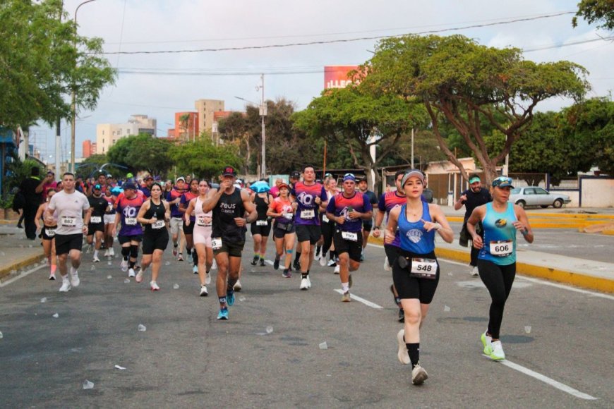 Whinton Palma y Bélgica Duque ganaron la carrera 10K de Cobeca
