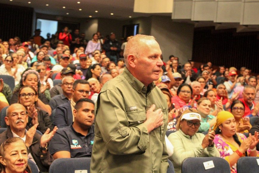 Alcalde Di Martino: "Unidos en paz y oración por nuestro presidente Maduro y Cilia Flores"