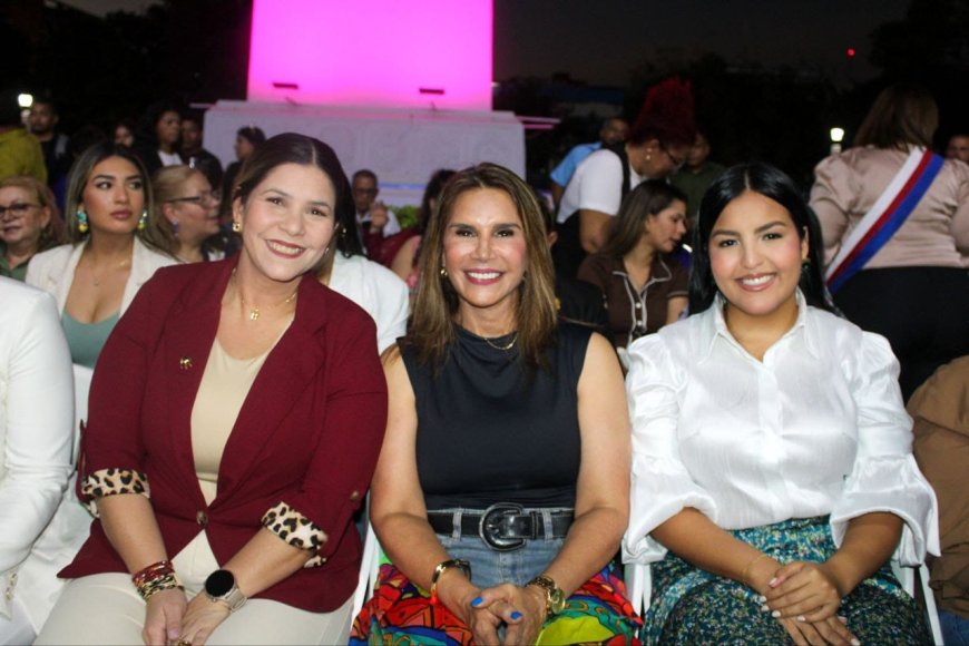 Ana Clara de Di Martino: “Donde están las mujeres siempre hay cambio, transformación, revolución!”