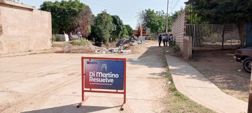 Más de 100 toneladas de basura recogió la Alcaldía de Maracaibo en una cañada de "Francisco Eugenio Bustamante" 