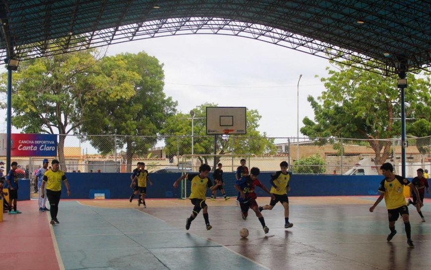 ¡Renovada por la Alcaldía de Maracaibo! Cancha de Cantaclaro abierta al uso gratuito de la comunidad
