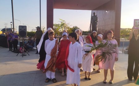    CABIMAS: Alcaldía escenificó Viacrucis viviente en el marco de la Semana Mayor