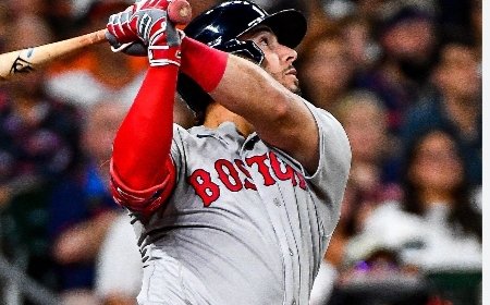 Wilyer Abreu sigue matando la liga, pero los Padres batearon más que Boston