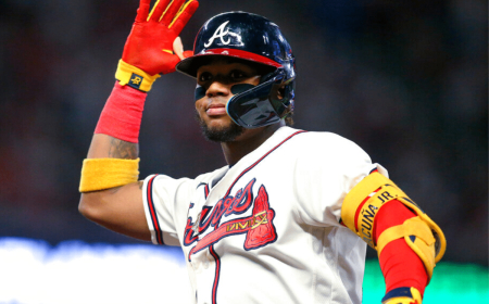 Acuña despertó con par de dobletes