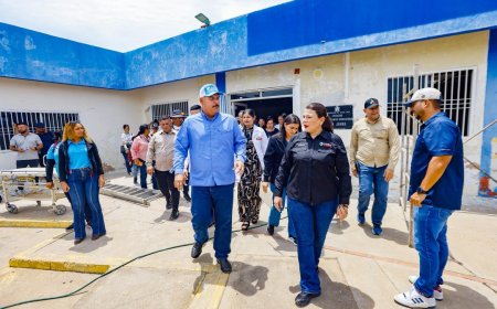 Luis Caldera inspecciona rehabilitación de la Clínica Popular “Tía Juana II” en el municipio Simón Bolívar