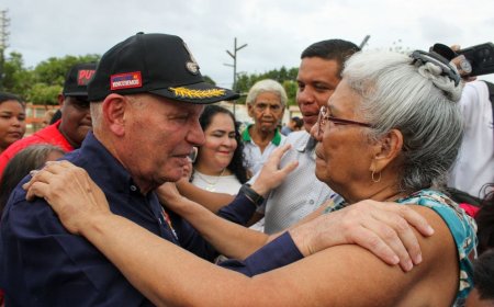 En Los Aceitunos bailan en un pié por el asfaltado que les dio Di Martino