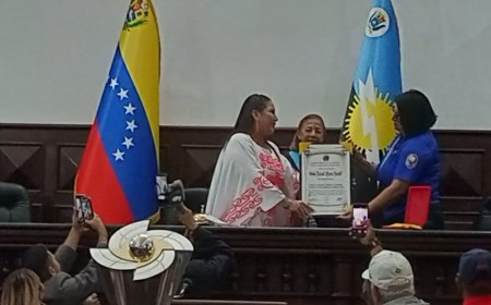 Orden "Rafael María Baralt" a campeones mundiales